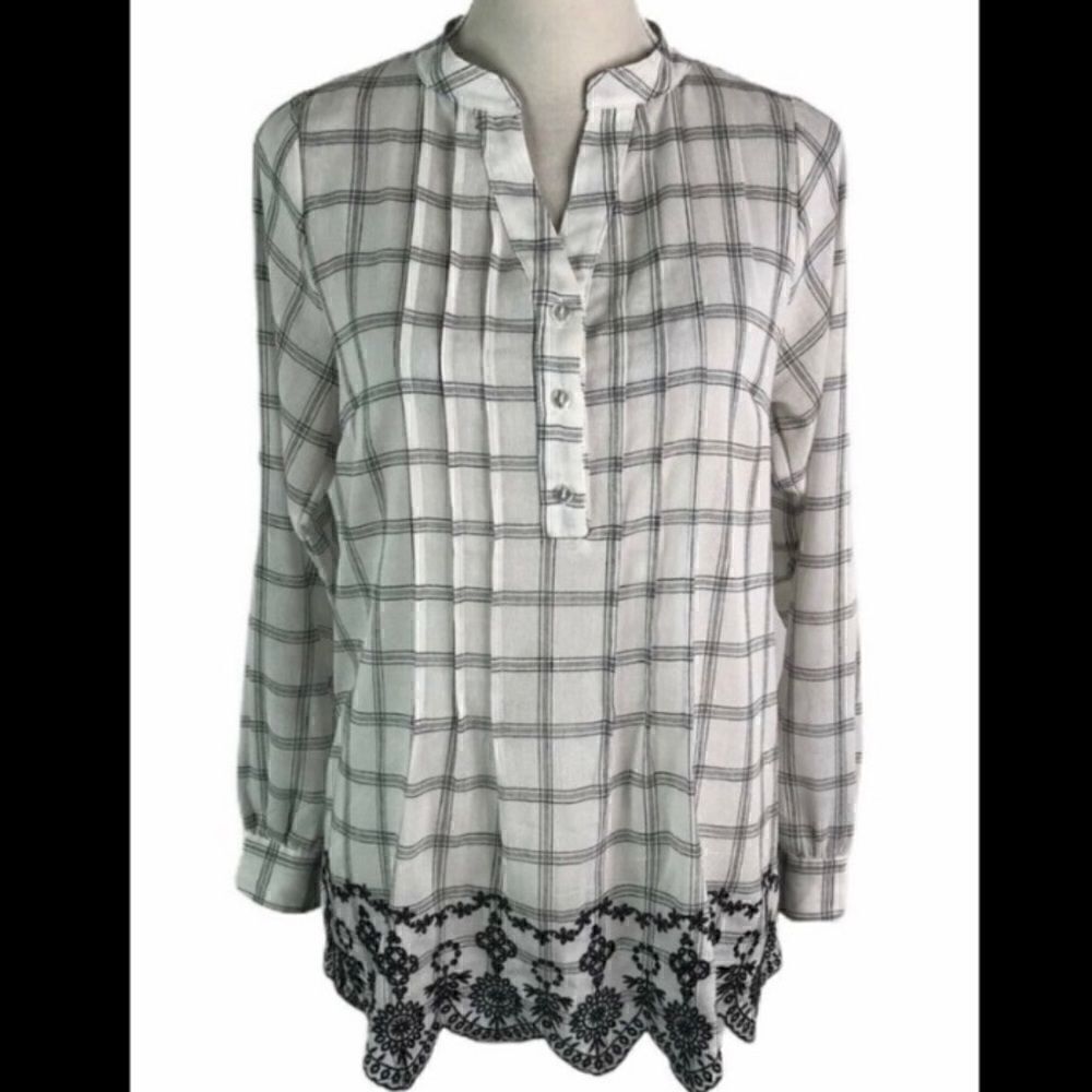 Spade & Heart Plaid Black Cream Sheer Embroidered eyelet shirt Top tunic size XS